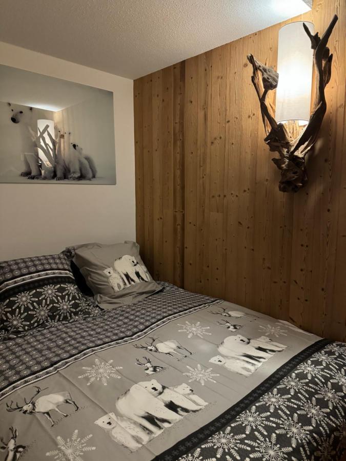Cocon Au Coeur De Chamonix Avec Parking Gratuit Apartment Luaran gambar