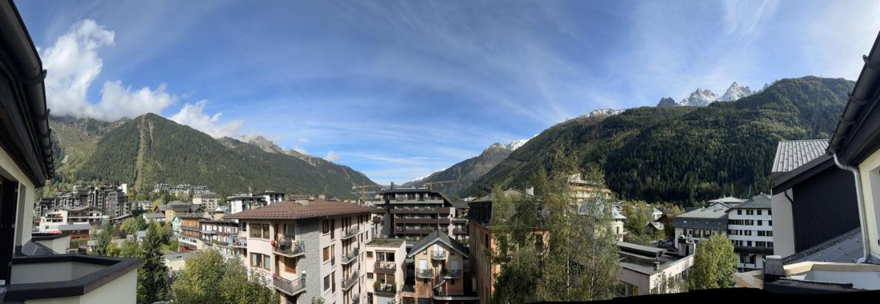 Cocon Au Coeur De Chamonix Avec Parking Gratuit Apartment Luaran gambar